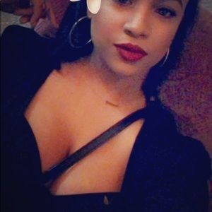 Meet your Posher, Rosaura